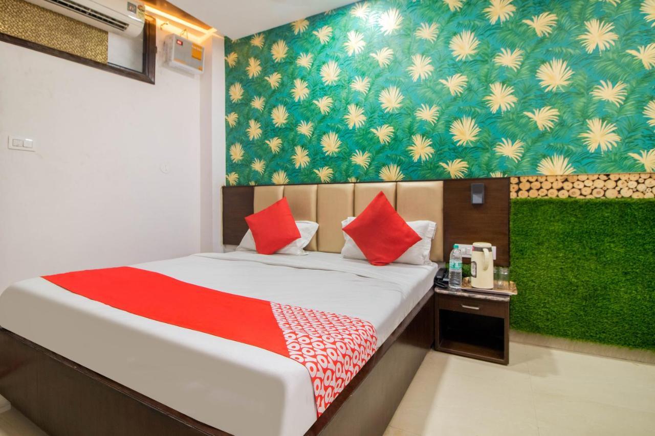 Oyo 48489 Adarsh Plaza Hotell Sahāranpur Eksteriør bilde